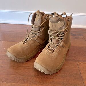 Under Armour Tactical Boot, size 6.5.  BRAND NEW